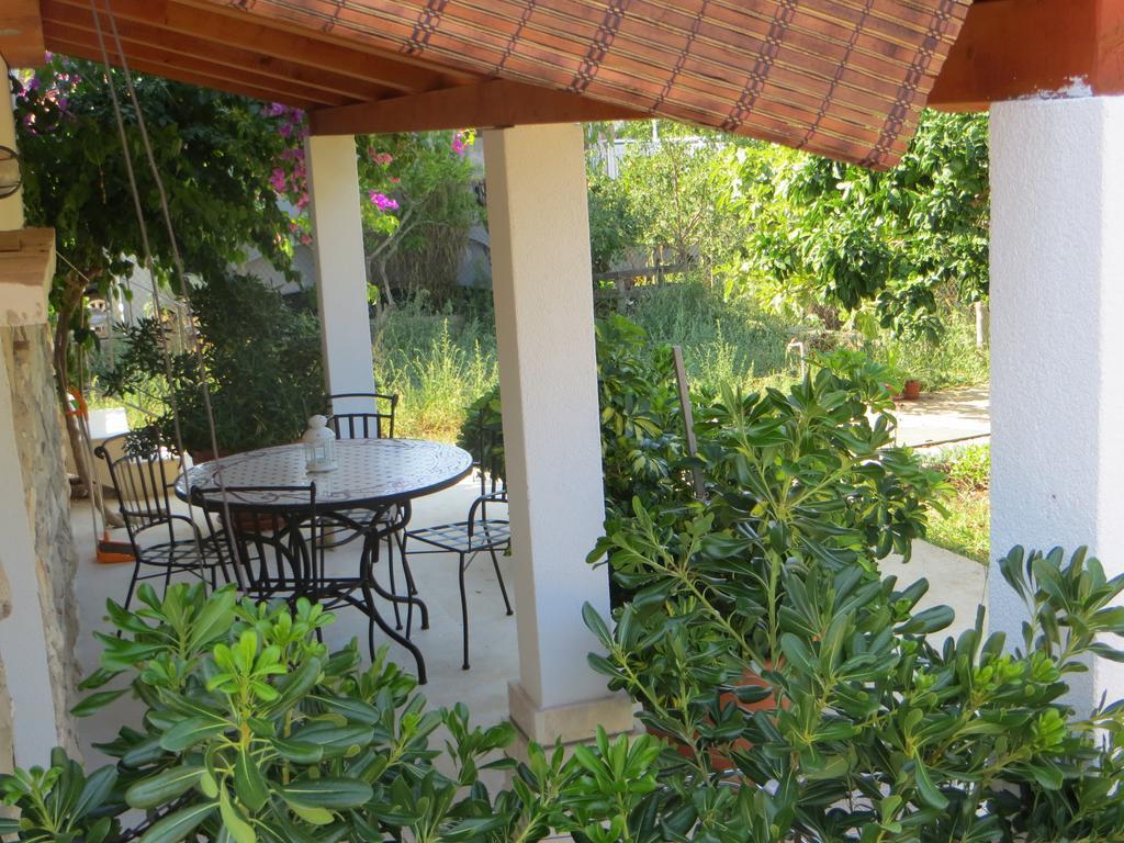 Holiday Home Artina 2 Lovište Habitación foto